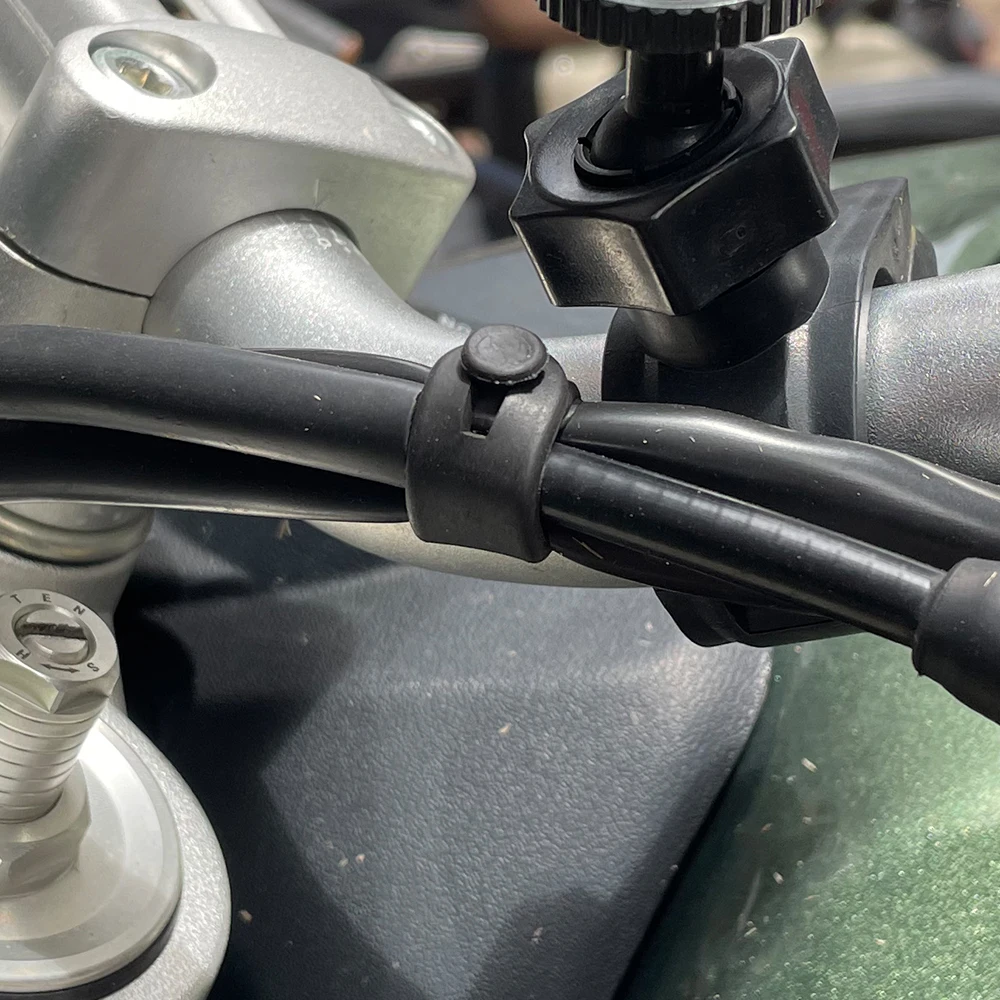 สําหรับ Ducati Monster Multist - Monstera Adansonii บทวิจารณ์และราคา